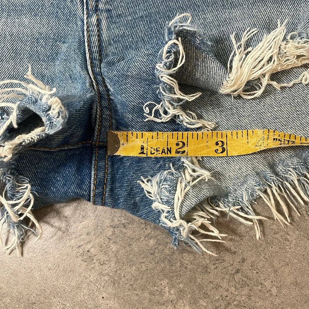 Abercrombie & Fitch High Rise Mom Shorts size 28 - Picture 4 of 10